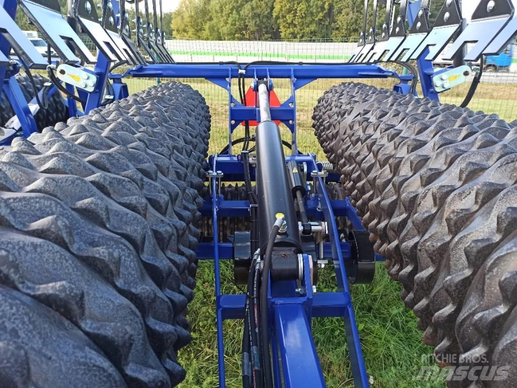 Dal-Bo MiniMax 830 Валяк