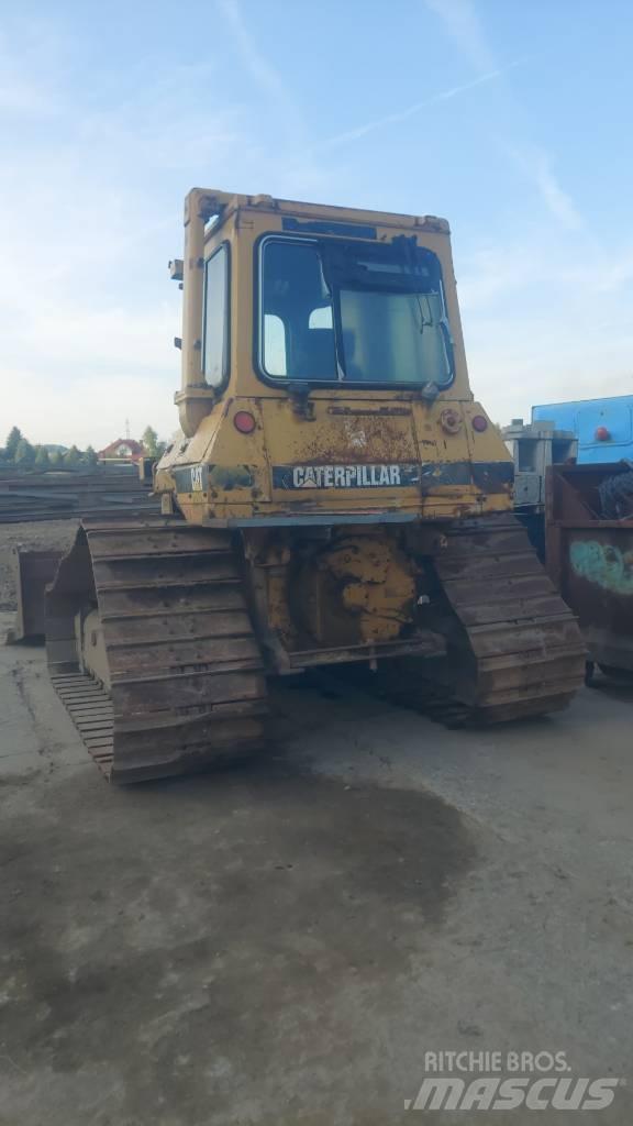 CAT D 4 LGP Верижни булдозери
