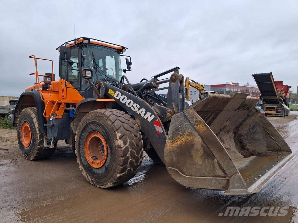 Doosan DL420 Колесни товарачи