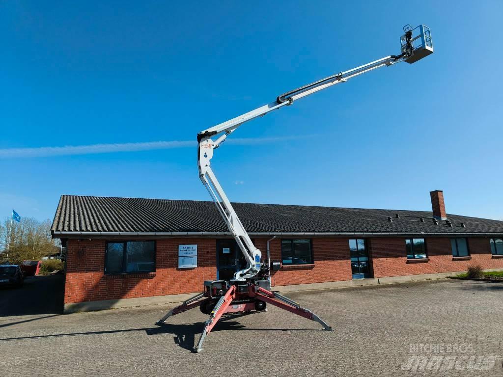 EasyLift R 180 Компактни самоходни стрелови подемници
