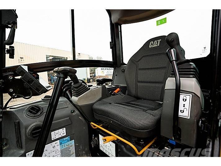 CAT 2023 CAT 303 CR Мини екскаватори < 7 т