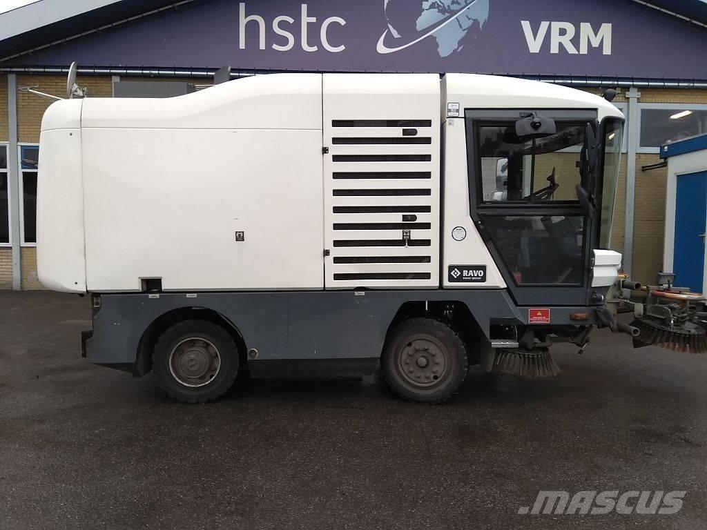 Ravo 530 CD Автоматични метачки с четки