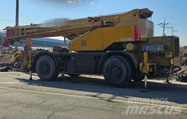Kobelco RK 450 Кранове за тежък терен