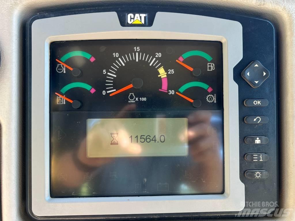 CAT D 6 T LGP VP Верижни булдозери
