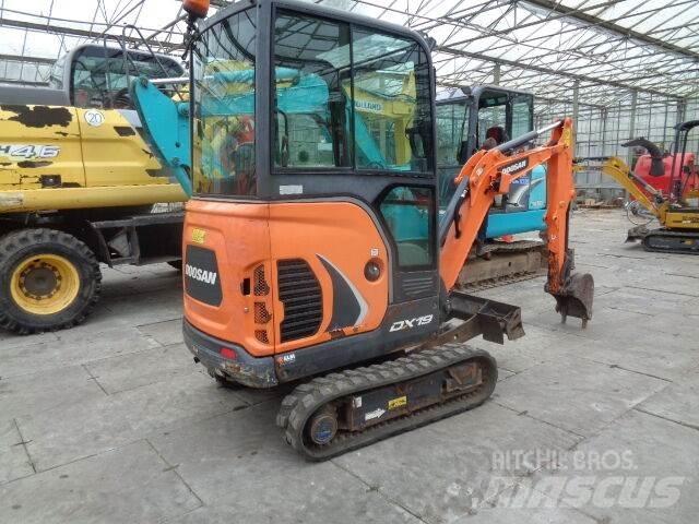 Doosan DX19 Мини екскаватори < 7 т