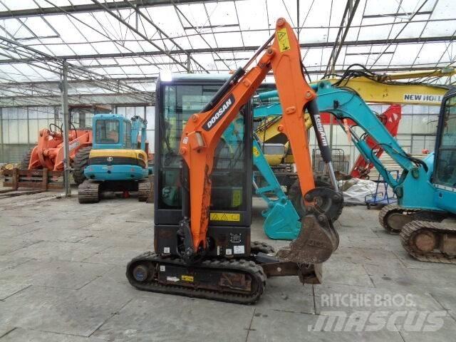 Doosan DX19 Мини екскаватори < 7 т