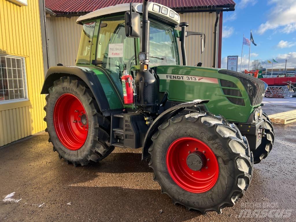 Fendt 313 Vario Трактори