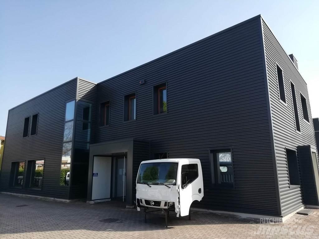 Nissan NT400 Кабини