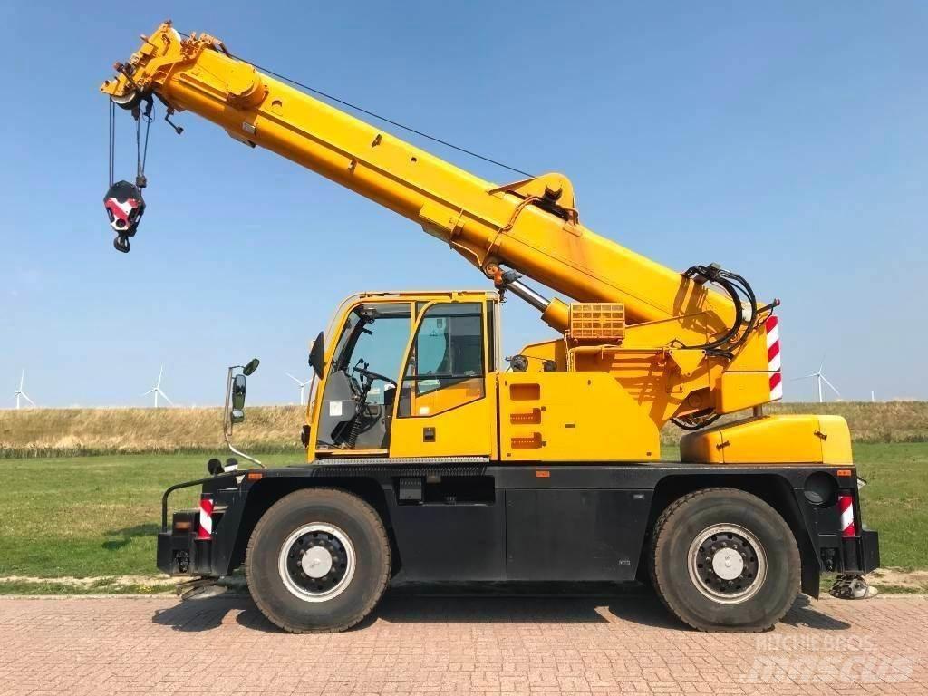 Demag ac30 Всъдеходни кранове