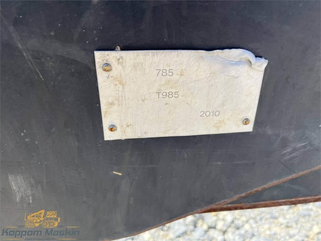 John Deere CF785 Претоварващи кранове