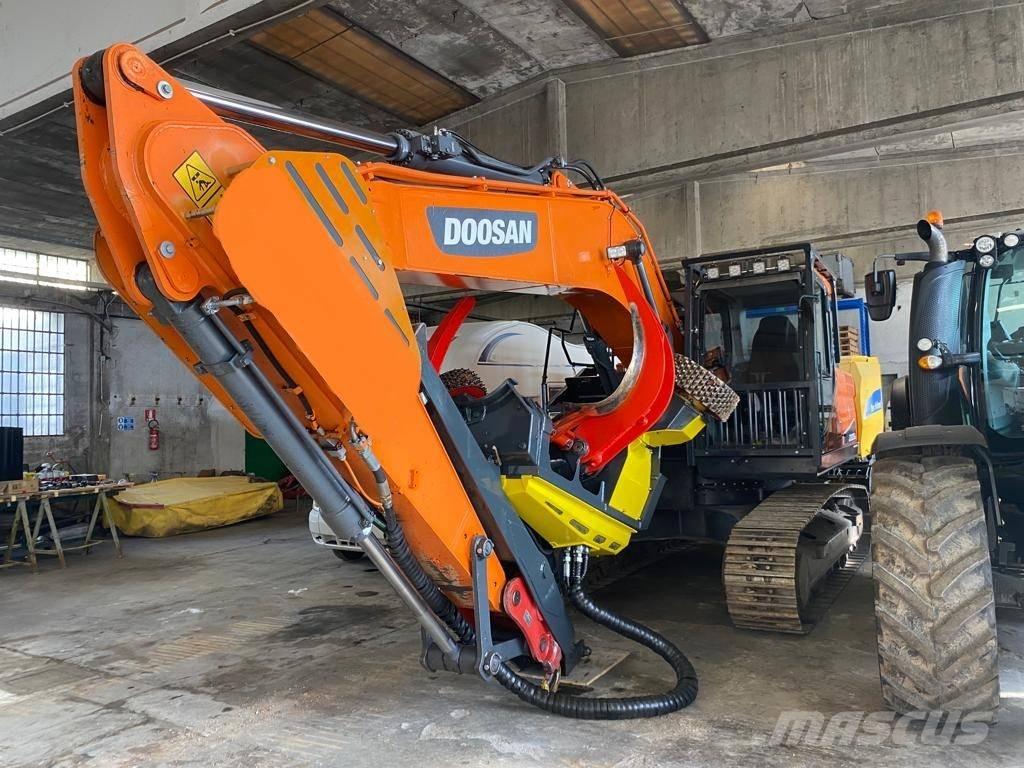 Doosan DX 235 NLC-5 Верижен екскаватор