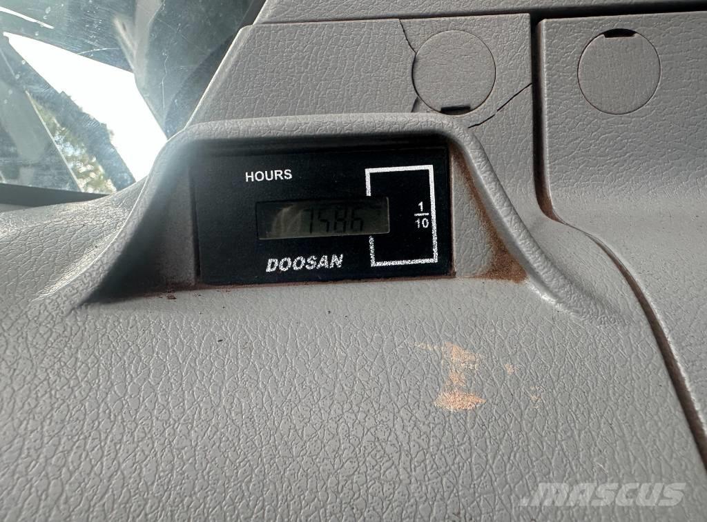 Doosan DX 255 LC-5 Верижен екскаватор