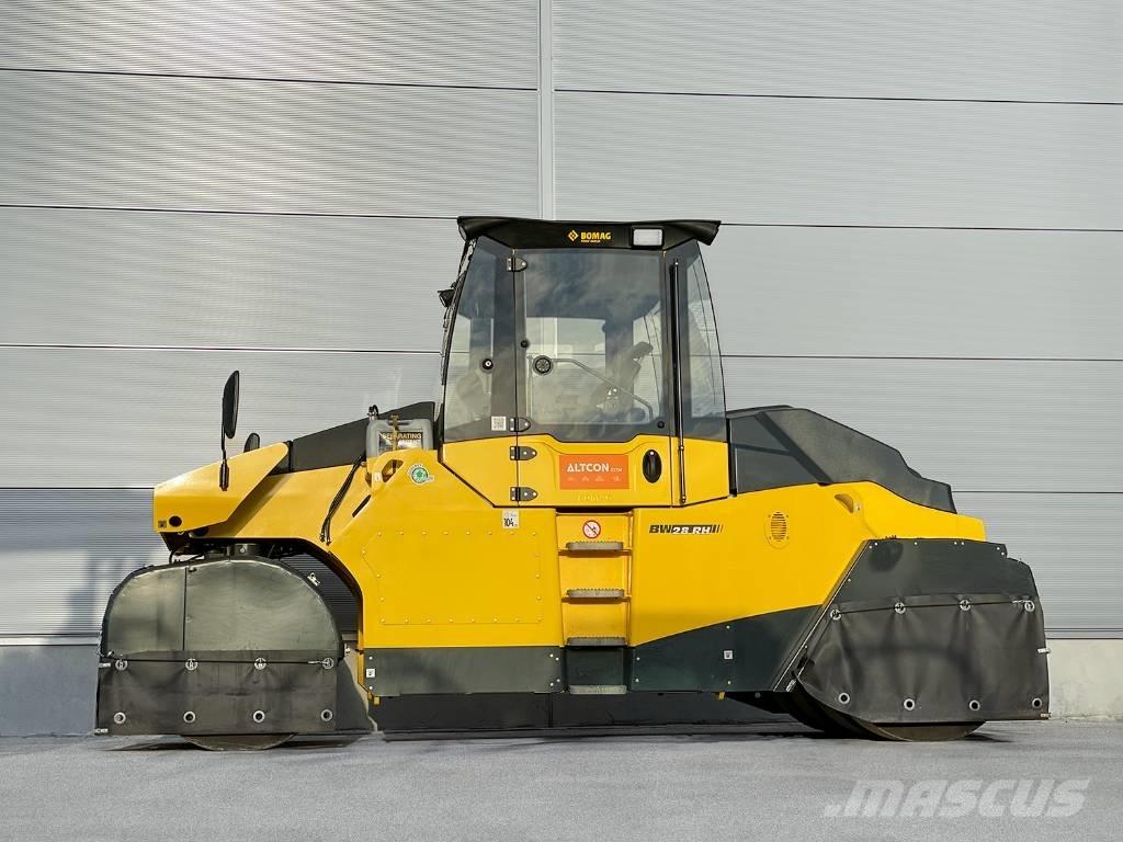 Bomag BW 28 RH Пневматични гумени  ролки
