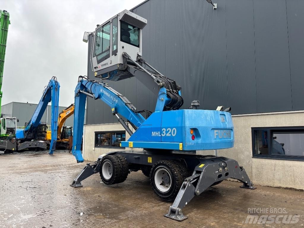 Fuchs MHL 320 D Оператори на отпадъци/индустрия
