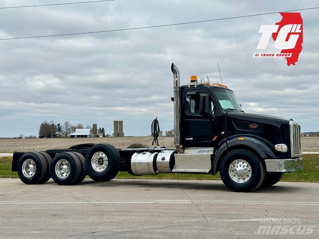 Peterbilt 567 Влекачи