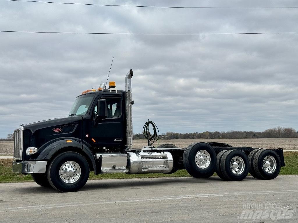 Peterbilt 567 Влекачи