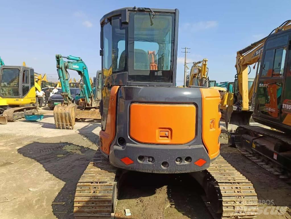 Hitachi ZX 55 Мини екскаватори < 7 т
