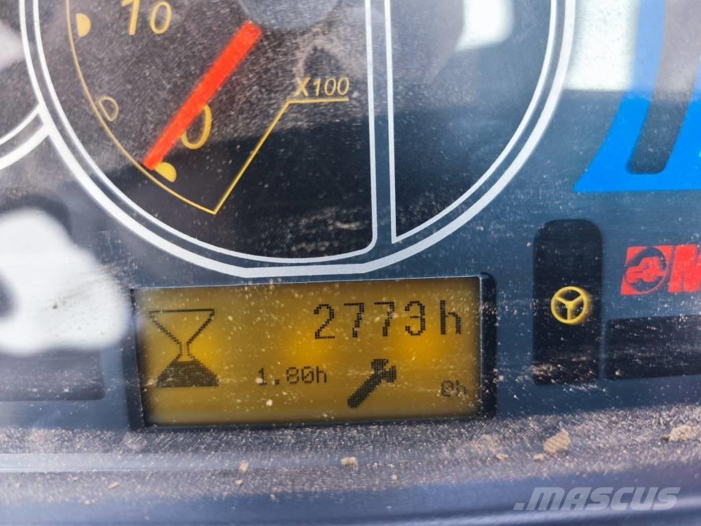 Manitou MT 1440 Телескопични товарачи