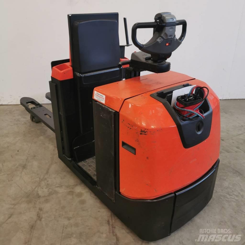BT OSE 250 P Машини за комисиониране нископовдигачи