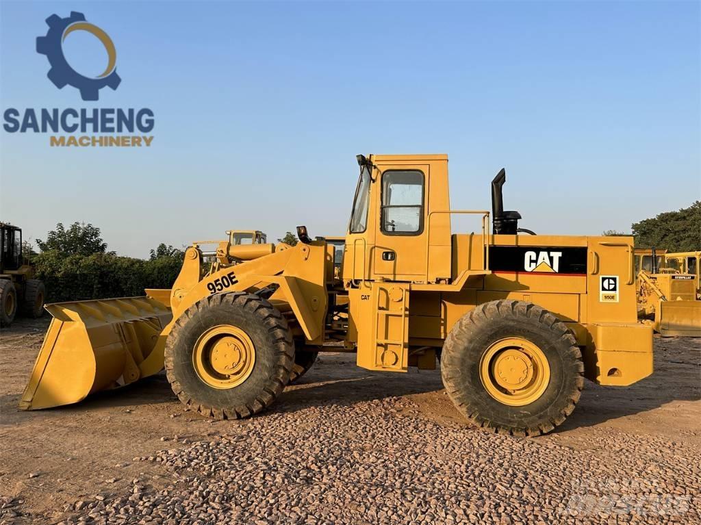 CAT 950 E Колесни товарачи