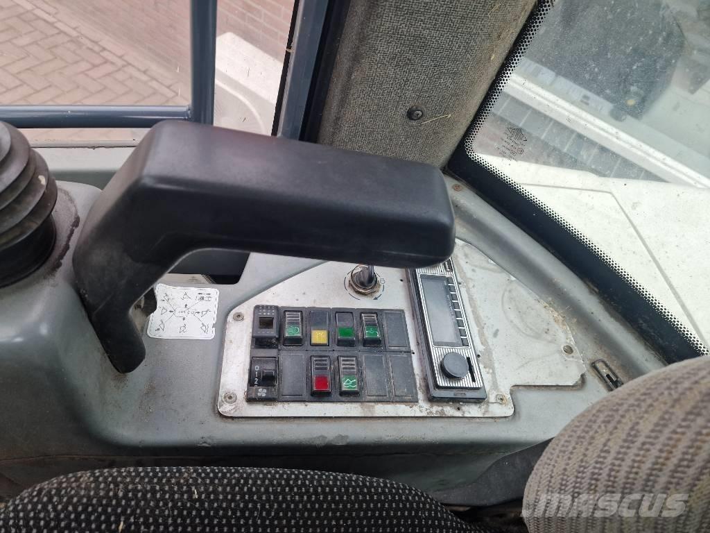 Terex TL 100 Колесни товарачи
