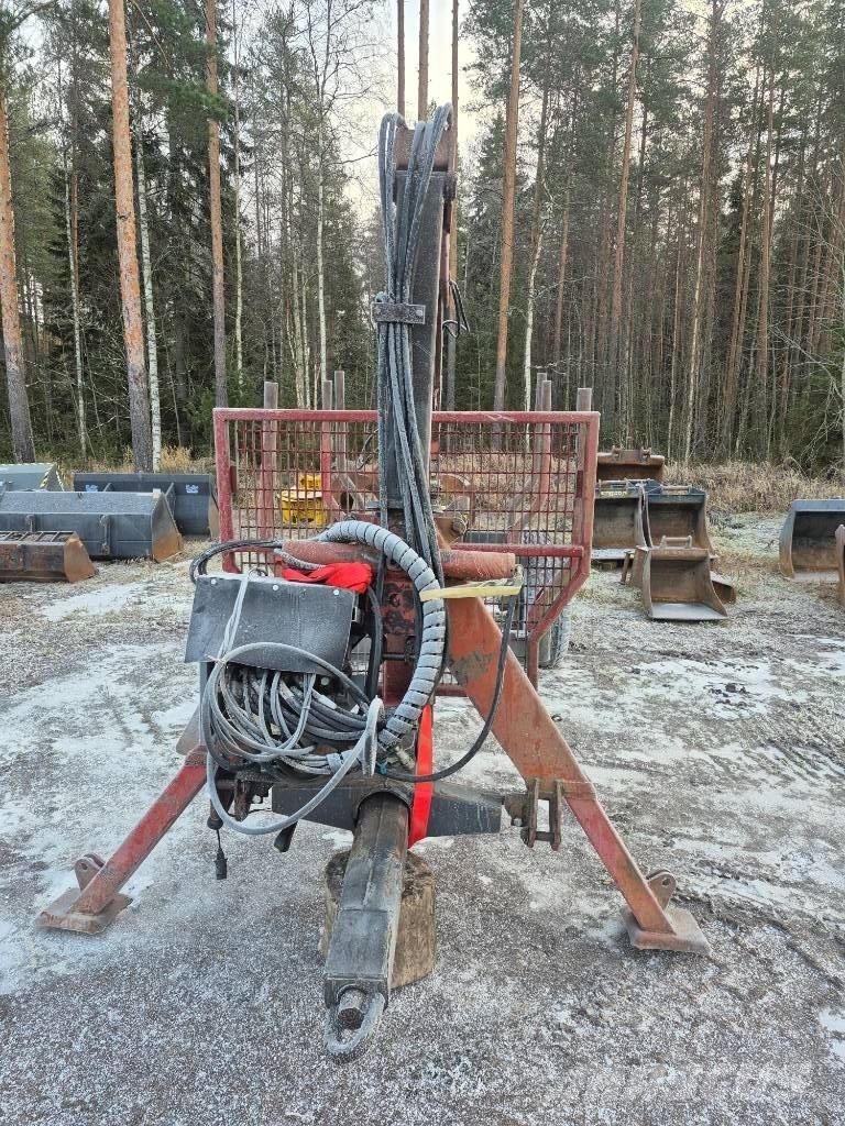 Patu 1800 Горски ремаркета
