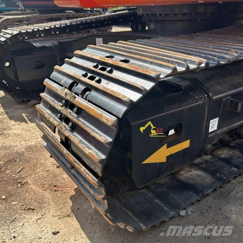 Doosan DX150 Верижен екскаватор