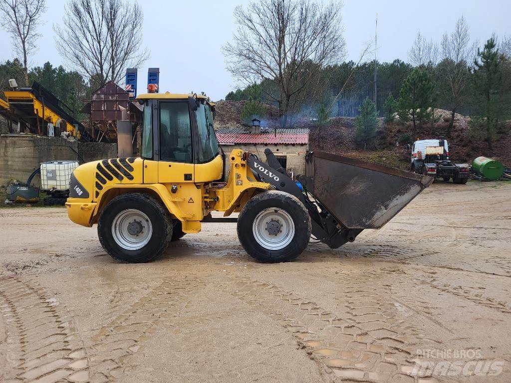 Volvo L 40 B Мини товарачи