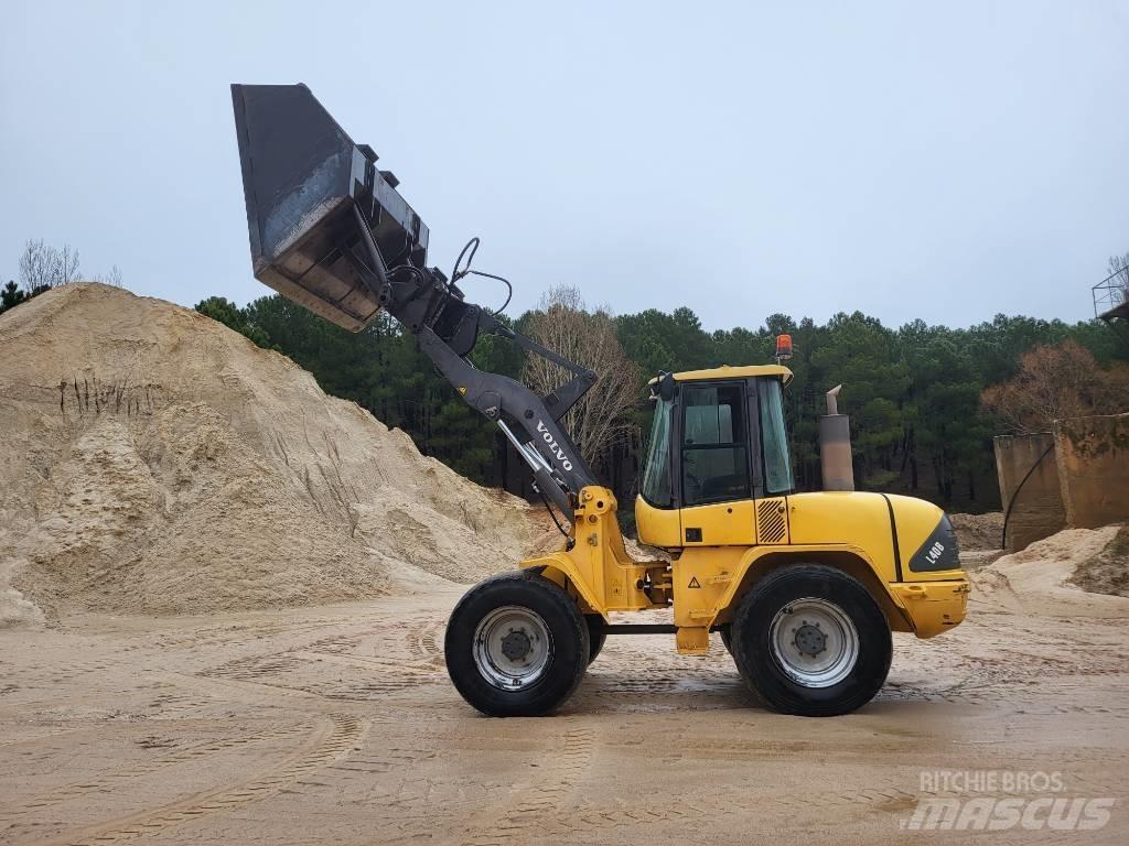 Volvo L 40 B Мини товарачи