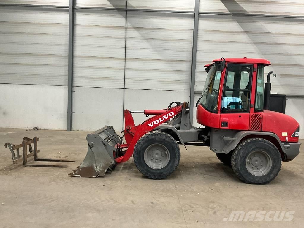 Volvo L 30 B-Z/X Колесни товарачи