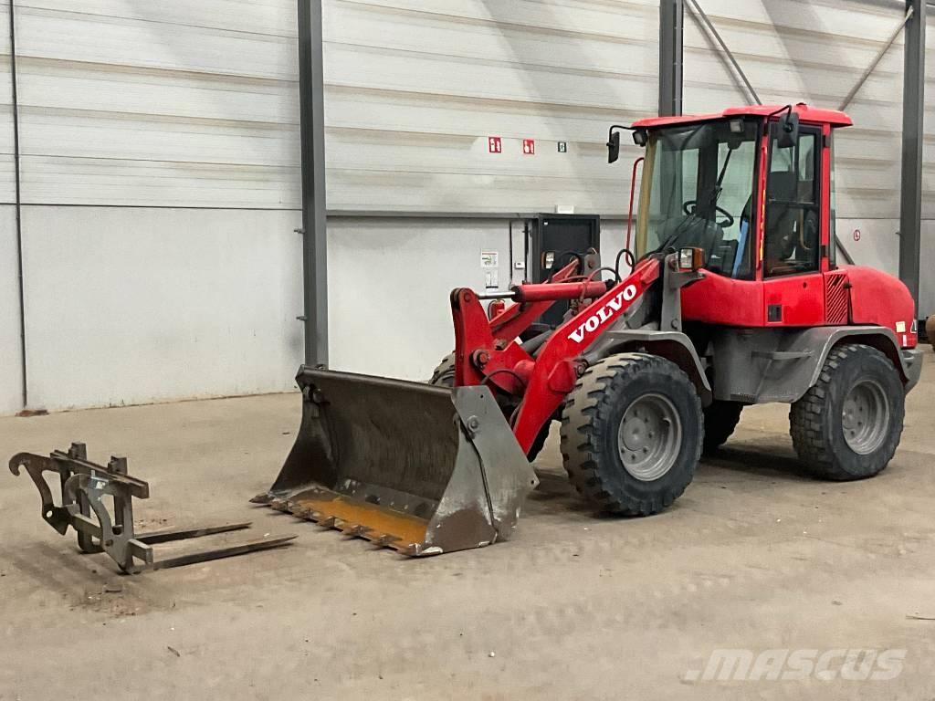 Volvo L 30 B-Z/X Колесни товарачи