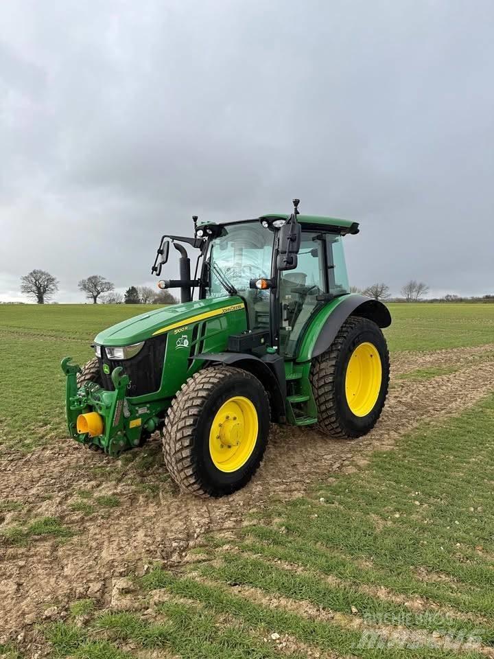 John Deere 5100 R Трактори