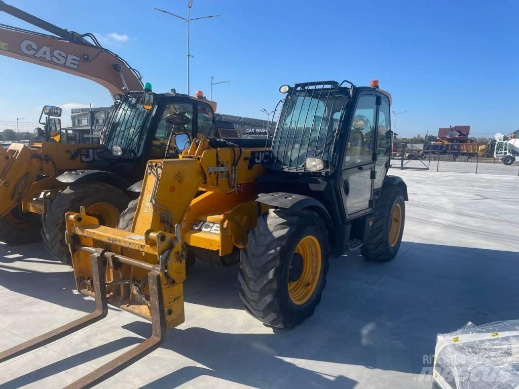 JCB 535-95 Телескопични товарачи