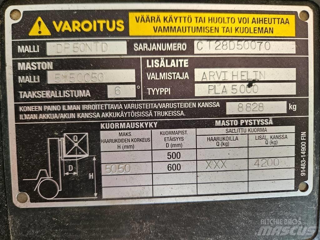CAT DP 50 N Дизелови камиони