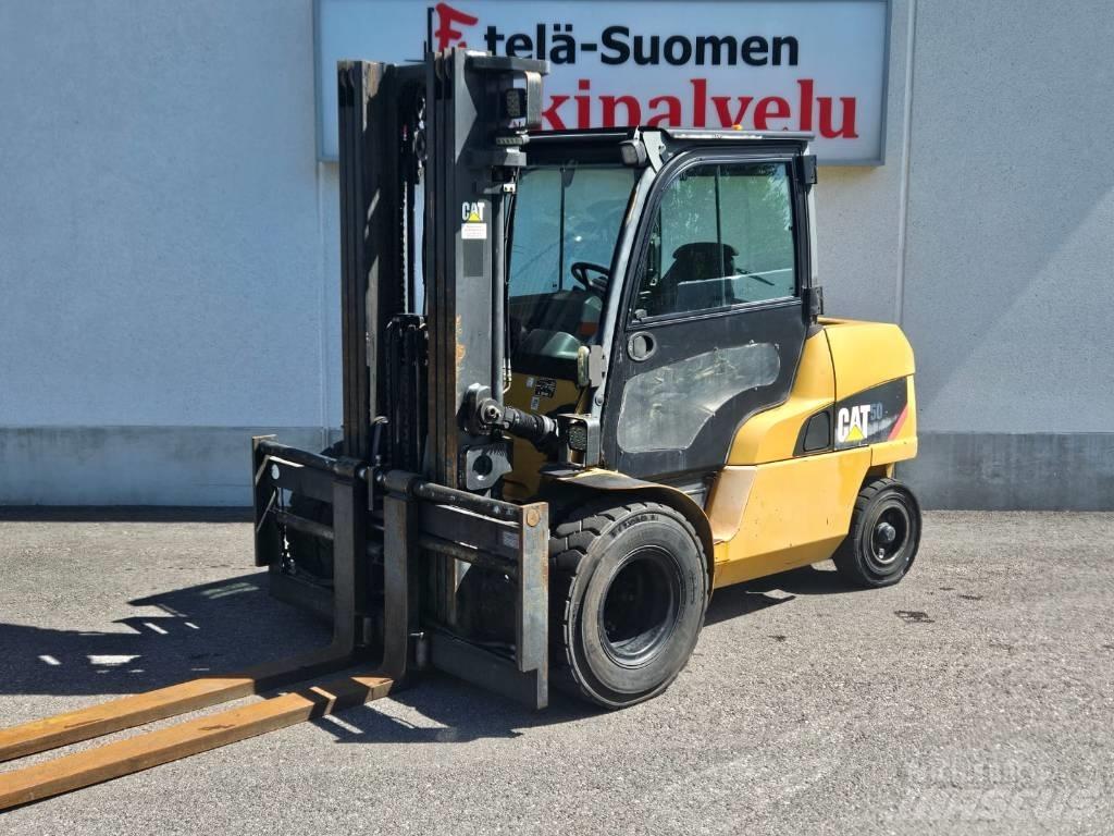CAT DP 50 N Дизелови камиони