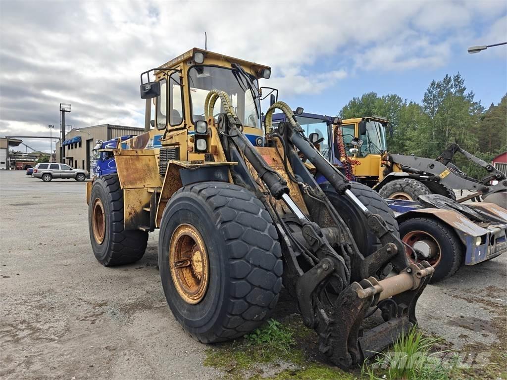 Volvo BM 4500 Колесни товарачи