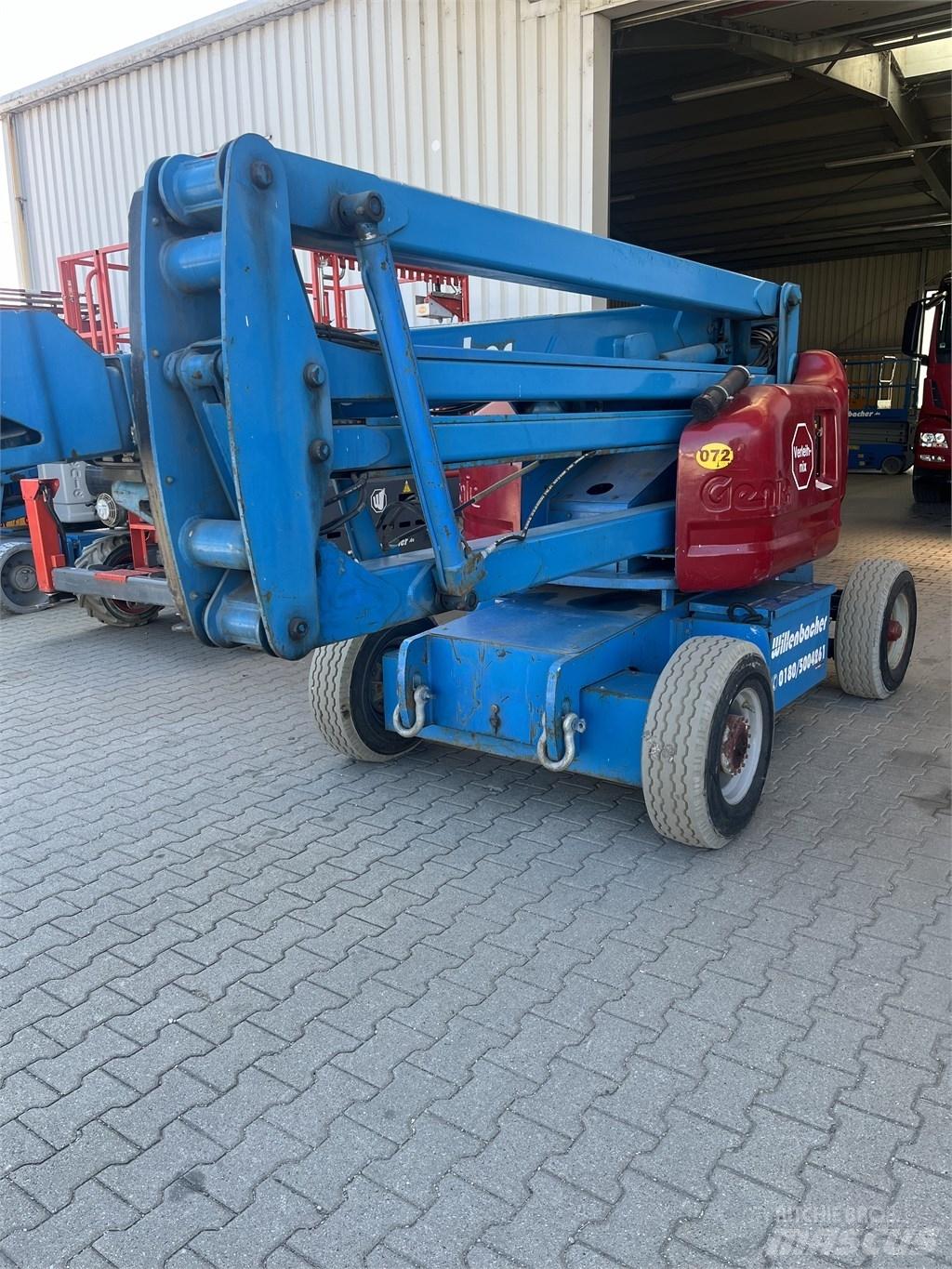 Genie Z 45/25 Съчленени стрелови подемници