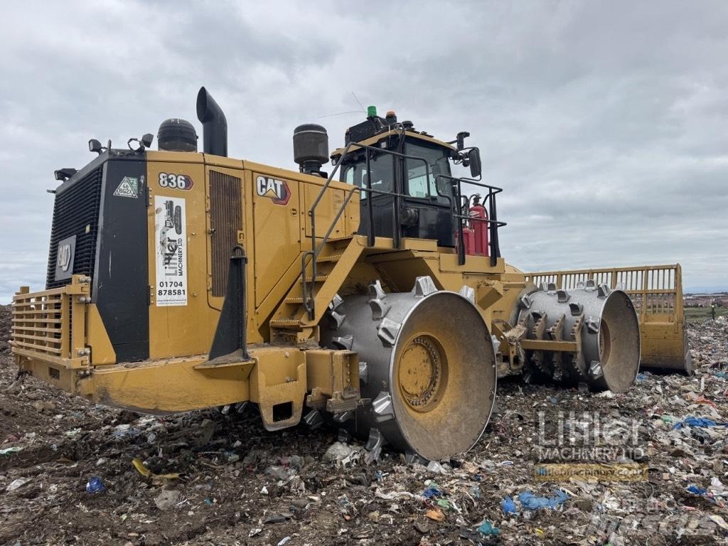 CAT 836 Машини за опаковане на отпадъци