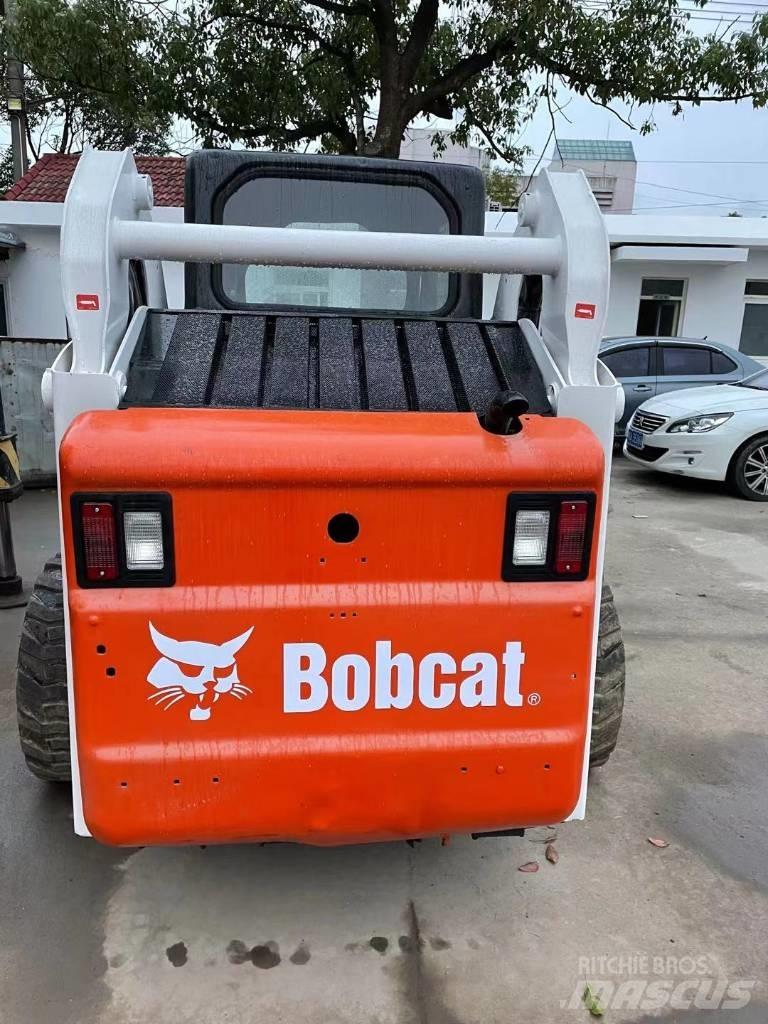 Bobcat S 300 Мини товарачи
