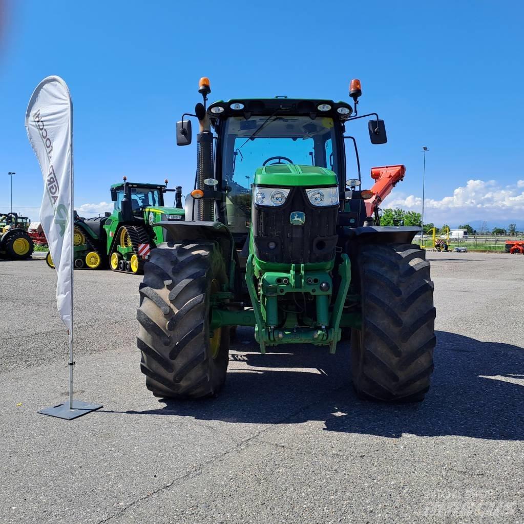 John Deere 6210 R Трактори