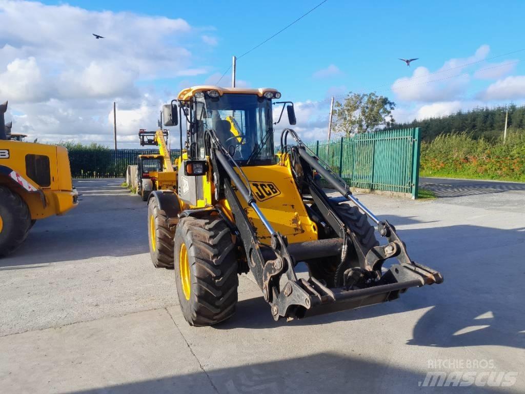 JCB 412 Телескопични товарачи за селското стопанство
