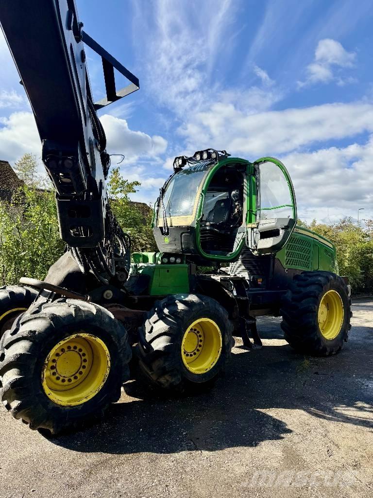 John Deere JD 1470 Харвестери