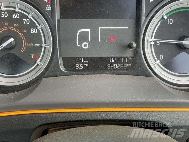 DAF CF 330 Бордови камион / автолебедка