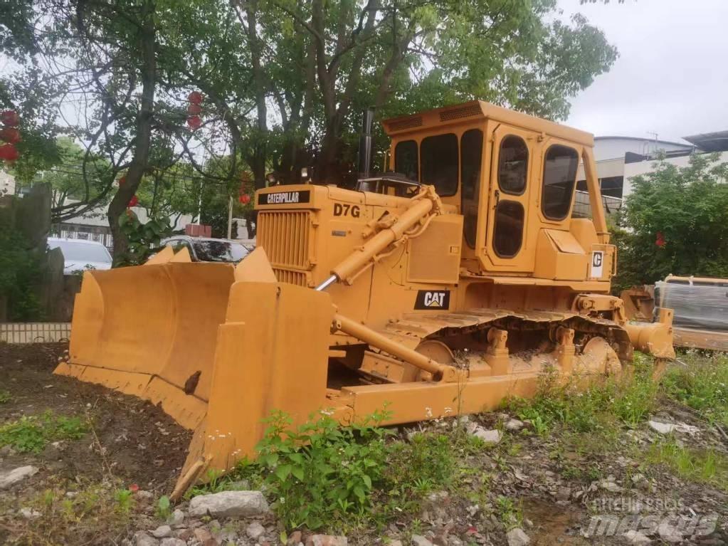CAT D 7 G Верижни булдозери
