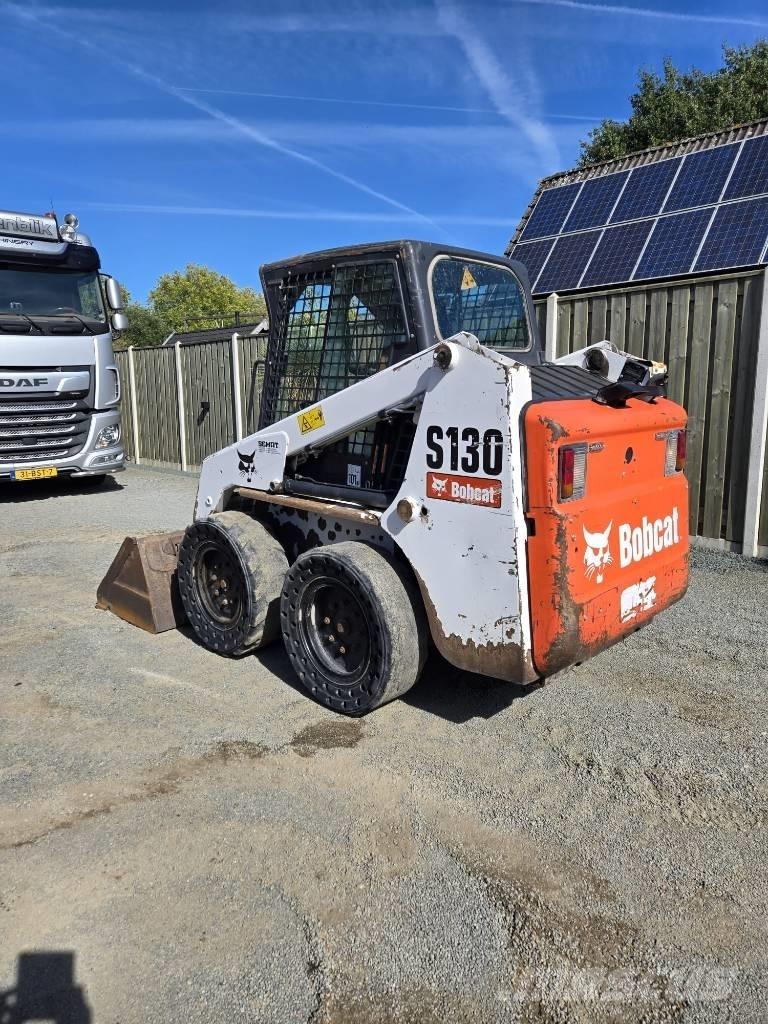 Bobcat S 130 Мини товарачи
