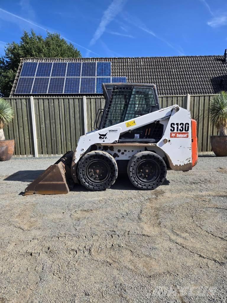 Bobcat S 130 Мини товарачи
