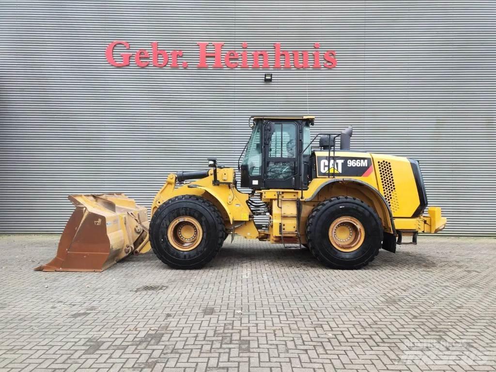 CAT 966 M Колесни товарачи