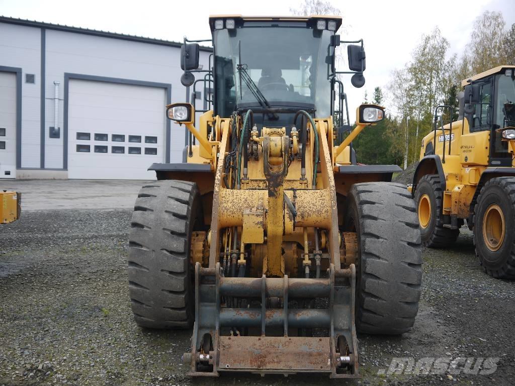Hyundai HL955 Колесни товарачи
