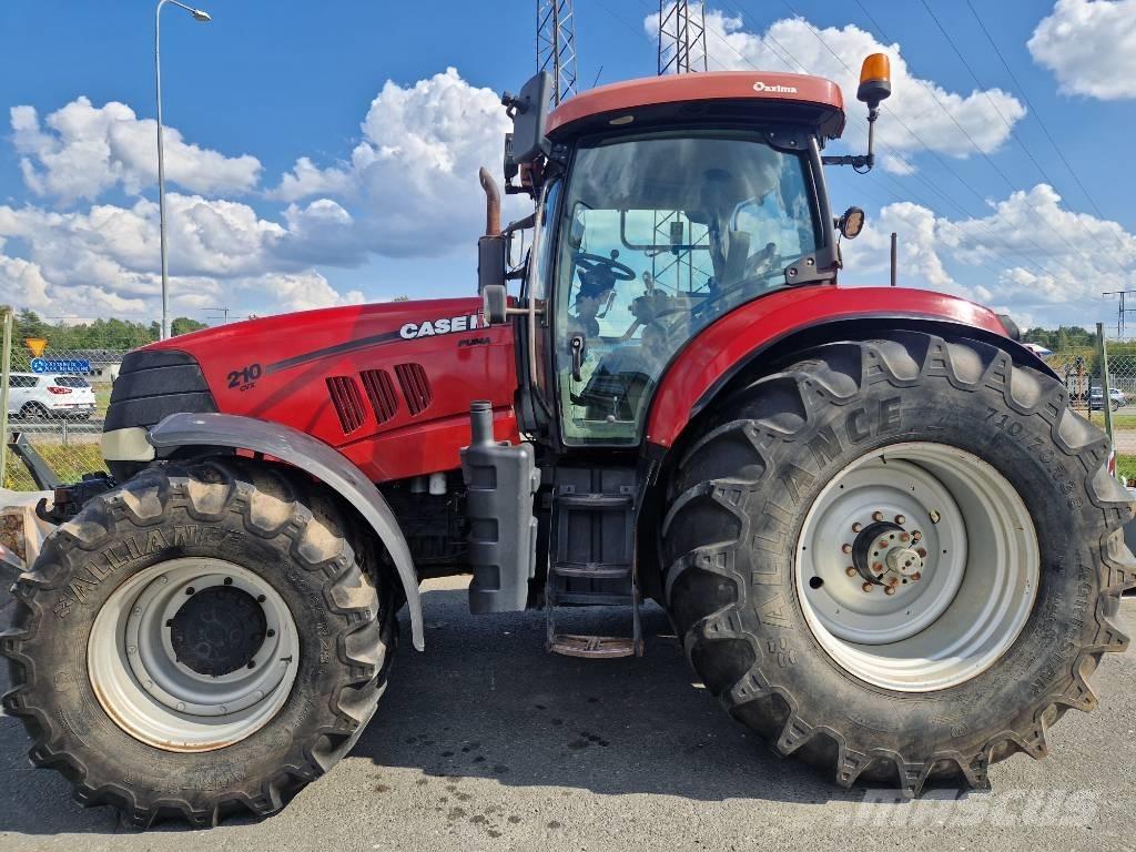 CASE CVX 210 PUMA Трактори