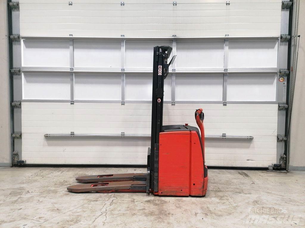 Linde L14 Колички високоповдигачи с теглич